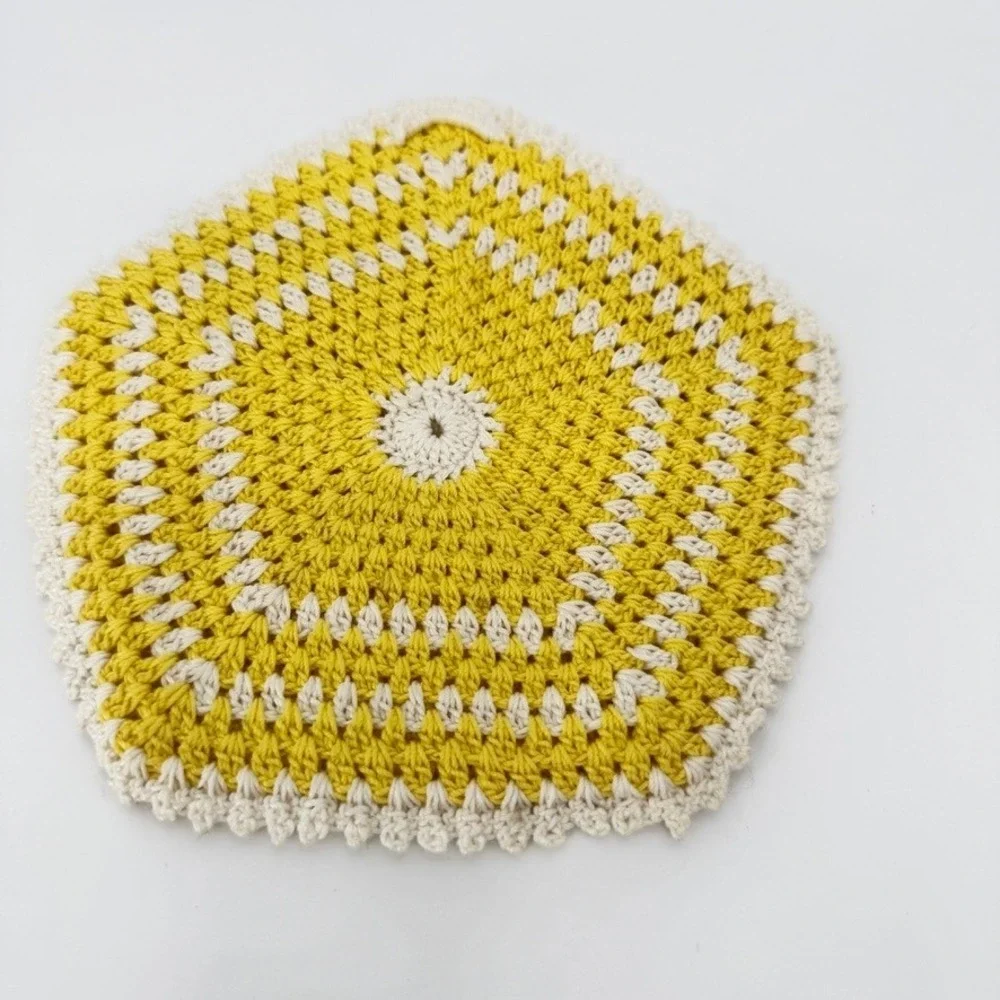 Source Unknown crochet cottage